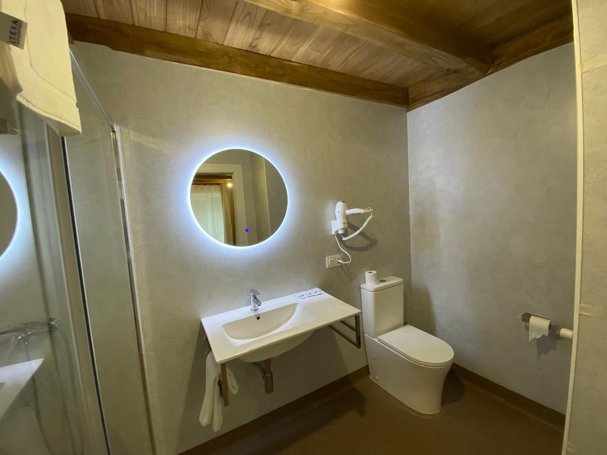 Dpcristal Centro Historico Hotel Sarria Ngoại thất bức ảnh